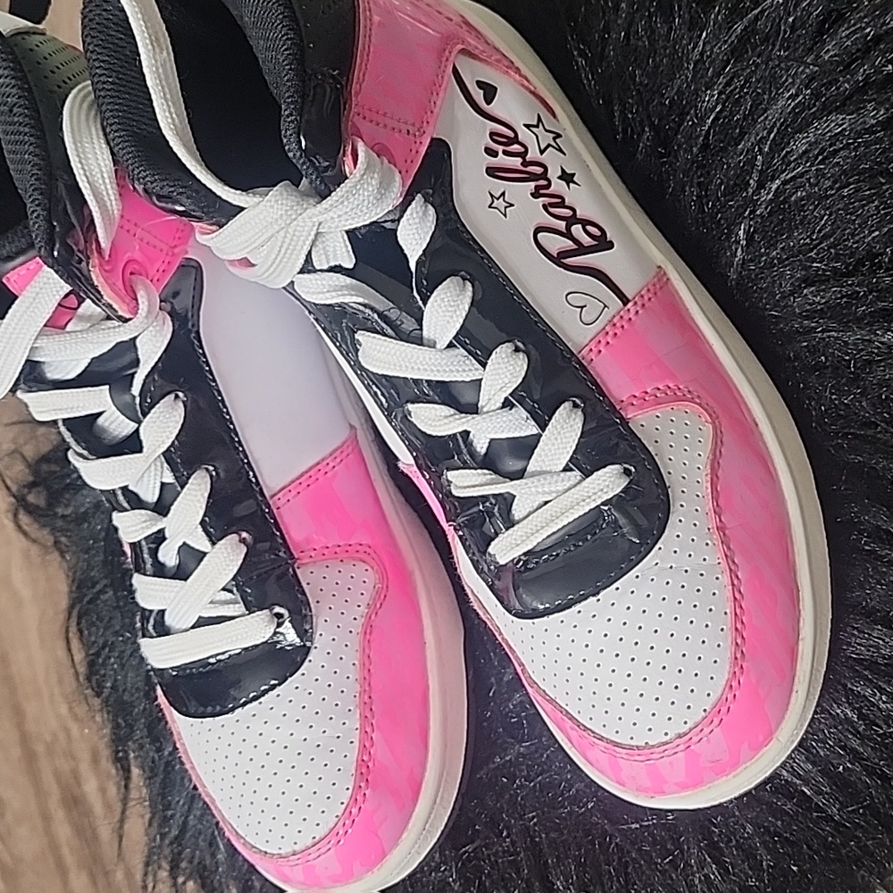 SUPER CUTE BARBIE SHOES SO ADORABLE